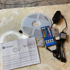 NWOB Utilitech 196.8-in Plug-in LED Under Cabinet Tape Light with Remote